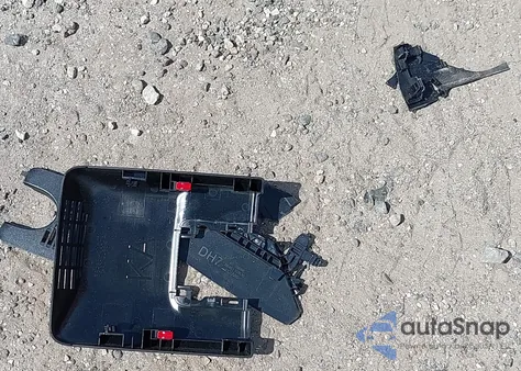 2025 Toyota Corolla Le z USA, uszkodzony, nr VIN 5YFB4MDE1SP286377